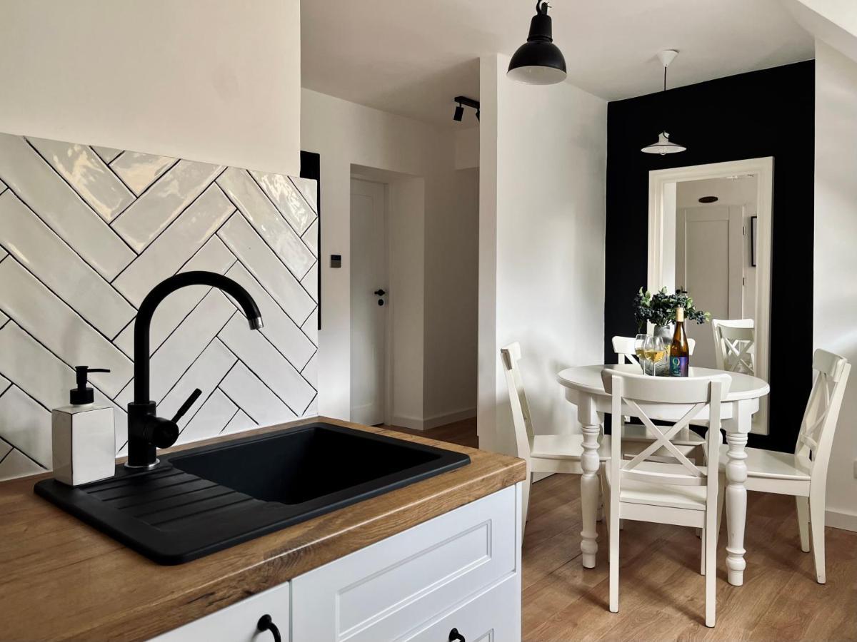 Apartament Dana Browna Jelenia Góra Extérieur photo